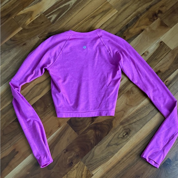 Lululemon Swiftly tech 2.0 Pink Long Sleeve Cropped Top - Picture 9 of 12